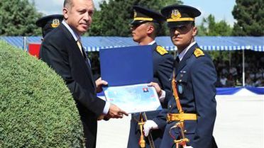Hava Harp Okulu'nda Mezuniyet Coşkusu