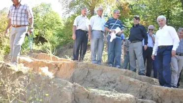 Hilmiye Köyünde Heyelanı Önlemek İçin Dere Yatağı Değiştirilecek