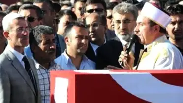 Afyon Şehidi, Toprağa Verildi