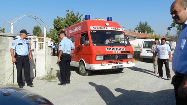 Evinin Bahçesinde Yanarak Ölmüş Halde Bulundu
