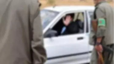 Bitlis'te Teröristler Yol Kesti