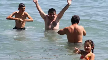 Konak'ta Denize Girmeyen Kalmadı