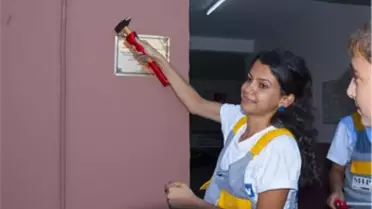 TİKAV'lı Gençlerden Duyarlı Tadilat