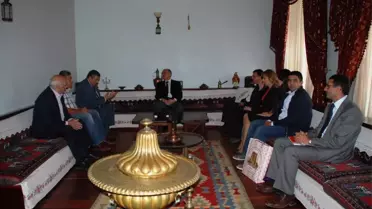 Azerbaycan Cumhurbaşkanlığı Komisyonundan Bolu Valisine Ziyaret