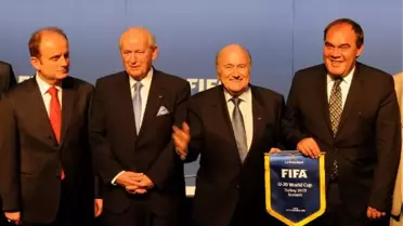 U20 Dünya Kupası Zirvesi Zürih'te Yapıldı