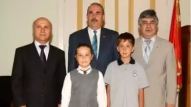Bursa Büyükşehir Eğitimin ve Esnafın Yanında
