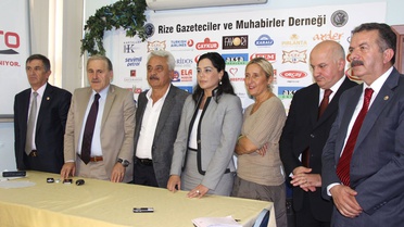 CHP Milletvekilleri Rize'de