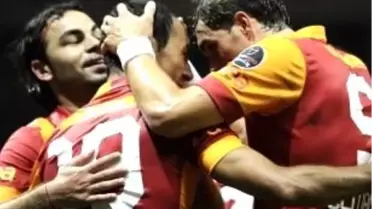 Aslan Devler Sahnesinde!