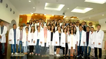 Muğla'da Tıp Öğrencileri 'Beyaz Önlük' Giydi