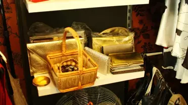 (Özel Haber) 1950'li Yıllardan Günümüze Kadar Uzanmış Kıyafetlerle Nostalji Zamanı