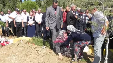 Şehit Ailesinden 'Mezar' Tepkisi
