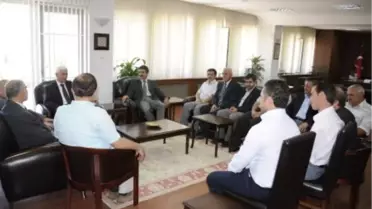 Başkan Uğurlu ve Meclis Üyeleri Vali Koca'yı Ziyaret Etti
