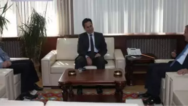 Prof. Dr. Sabri Gökmen'e Makamında Ziyaret