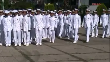 Zonguldak Deniz Harp Okulu Öğrencileri Karadeniz Ereğli'de Deniz Harp Okulu Öğrencileri Karadeniz...
