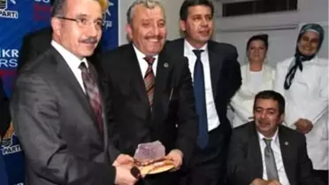Balıkesir'de Bakan Dinçer Koşuşturması