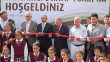 Sancaktepe Kitap Fuarı Açıldı