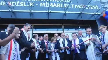 Avrasya Üniversitesi'nde Açılış Heyecanı