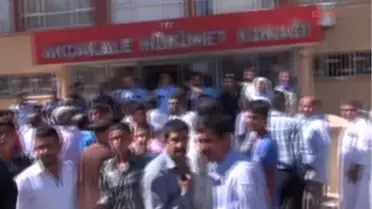 Akçakaleliler Kaymakamlığa Yürüdü