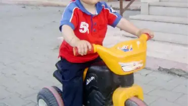 Traktörle Manevra Yaparken Oğlunu Ezdi