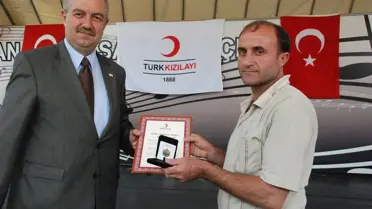 Ayaklı Kan Bankalarına Madalya