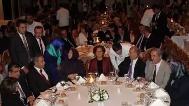 Bülent Arınç, Nikah Şahidi Oldu