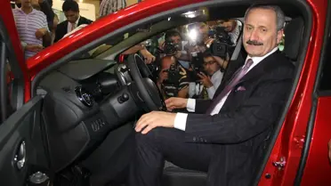 Bakan Çağlayan, Auto Show 2012 Fuarı'nı Açtı
