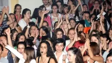 Üniversite Yurdunda Yemek ve Eşit Hak Eylemi