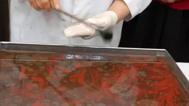 Yabancılardan Ebru Sanatına Yoğun İlgi