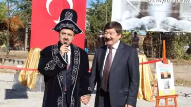 Orhun Anıtları Çankırı Kaya Tuzu'nda Hayat Buldu