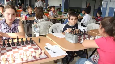 Giresun'da Cumhuriyet Satranç Turnuvası Düzenlendi