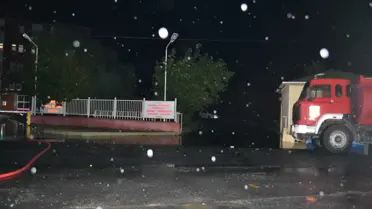 Sağanak Yağış Çerkezköy'de Hayatı Felç Etti