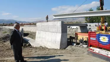 Turhal'da Çivril Deresi Üzerine Köprü