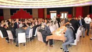 Nazilli'de Bayramlaşma Duygulu Anlara Sahne Oldu