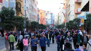 Bağcılarlılar Yürüyüş Yollarını Doldurdu