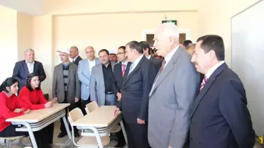 Orman ve Su İşleri Bakanı Veysel Eroğlu: 'Kıbrıs'a Kimse Yan Gözle Bakamaz'