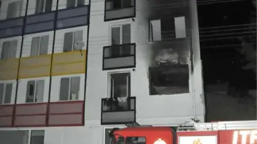 Apartmandaki Yangında 9 Kişi Dumandan Etkilendi