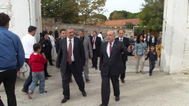 Ayvalıkta Cumhuriyet Bayramı Töreninde 'Sakız' Polemiği