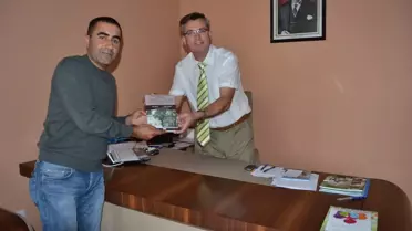 Öğretim Görevlilerinden 'Karadağ' Kitabı