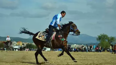 Rahvan At Yarışları 46 Yıl Aradan Sonra Tekrar Düzenlendi