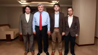 'En Güzel Hizmet Eğitime Yapılandır'