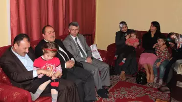 Milli Eğitim Müdürü Yılmaz, Ev Ziyaretlerini Sürdürüyor