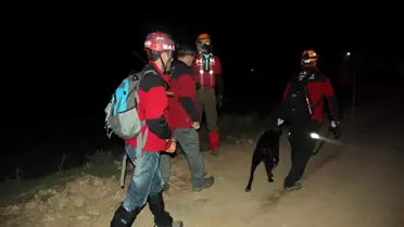 Yaşlı Adam Sırra Kadem Bastı