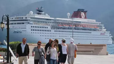 Zenith, İspanyolları Güney Ege ile Tanıştırdı