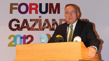 Asım Güzelbey Gaziantep'i Anlattı