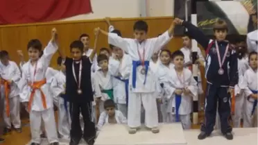 Cumhuriyet Kupasın'da Kağıtspor Rüzgarı