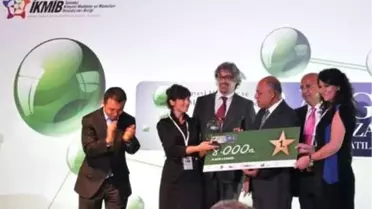 Kimya Projesiyle Okuluna Birincilik Kazandırdı