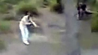 İsveç'te Türkleri 'Maganda' Gibi Gösteren Video Tartışılıyor