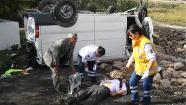 Takla Atan Minibüsteki Çift Öldü