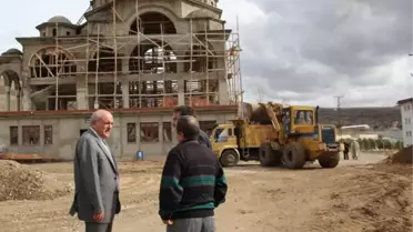 Hz. Ömer Camisinde Çalışmalar Sürüyor