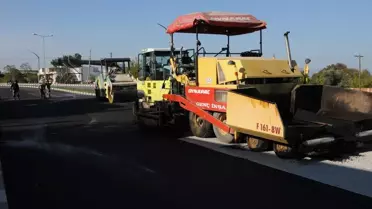 Çaldıran Kaymakamlığı'ndan Asfaltlama Çalışması